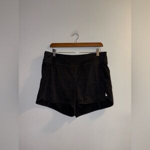 Reebok — Black Shorts